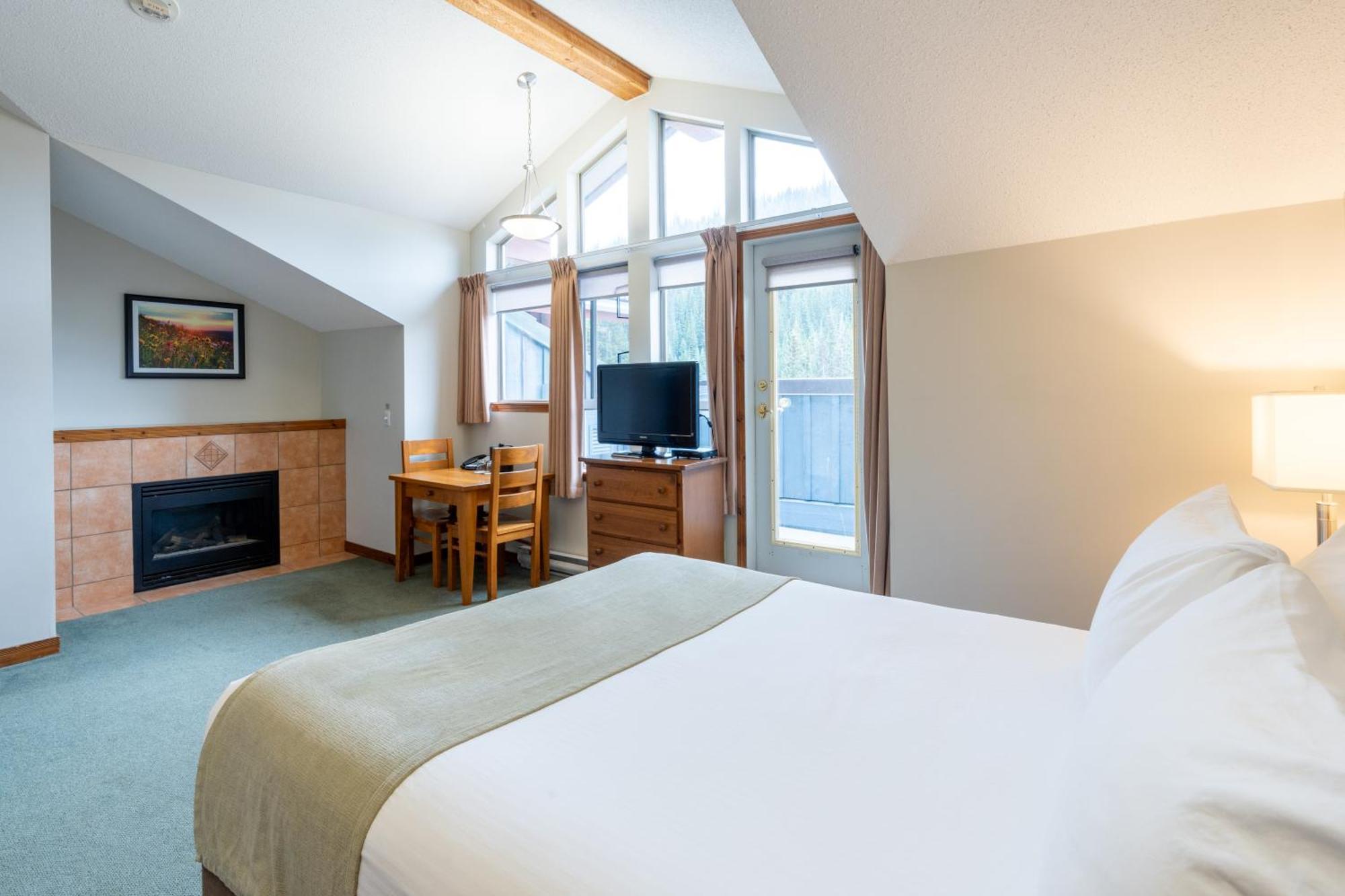 Sundance Lodge Sun Peaks Exterior foto